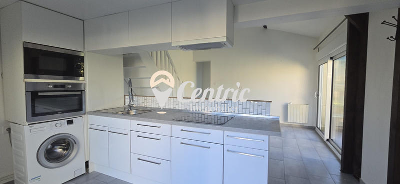 Maison - 98 m² - 4 pièces