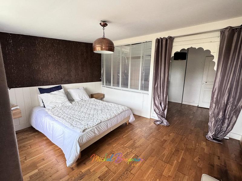 Maison - 157 m² - 6 pièces