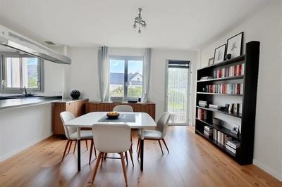 Maison - 81 m² - 5 pièces