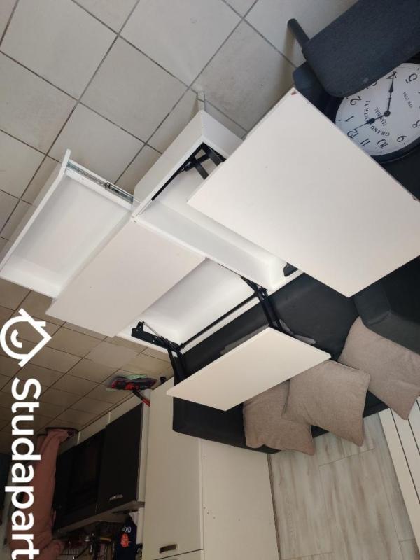 Chambre - 12 m² - 1 pièce