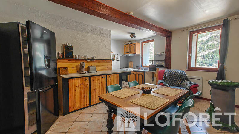 Appartement - 66 m² - 4 pièces