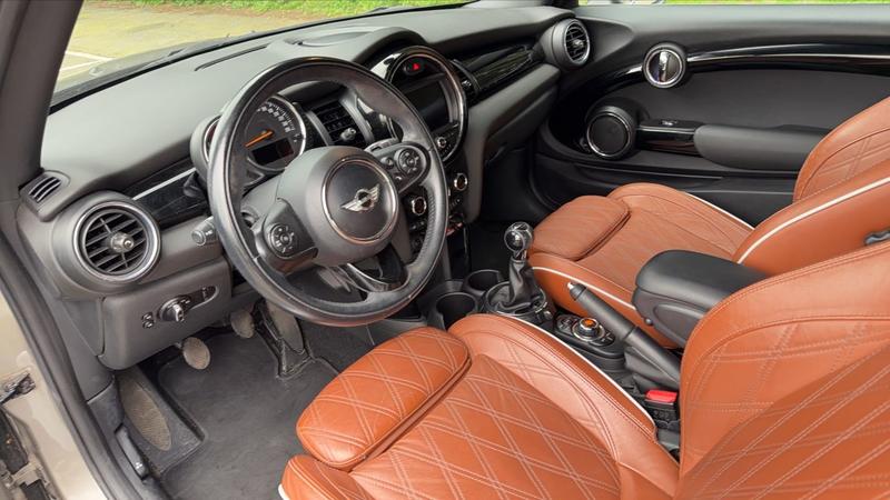 Mini Cabrio 1.5 Cooper 136 Exquisite