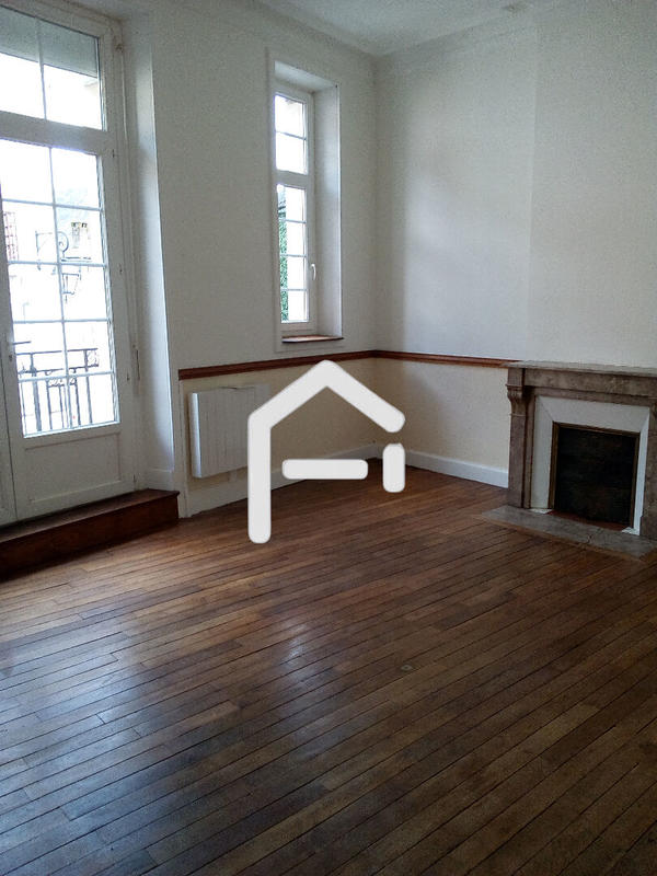 Immeuble - 236 m² - 12 pièces