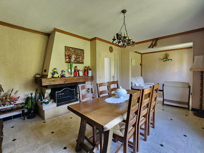 Maison - 110 m² - 6 pièces