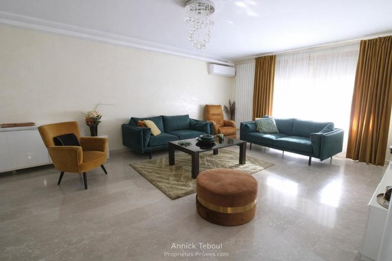 Appartement - 122 m² - 4 pièces