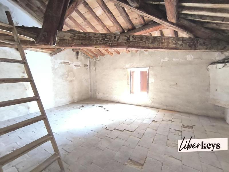 Maison - 249 m² - 7 pièces