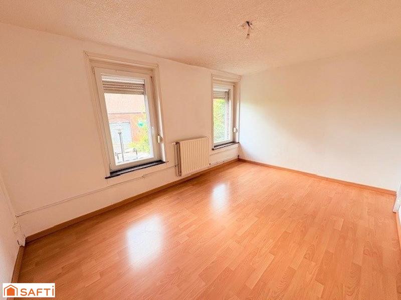 Maison - 95 m² - 7 pièces