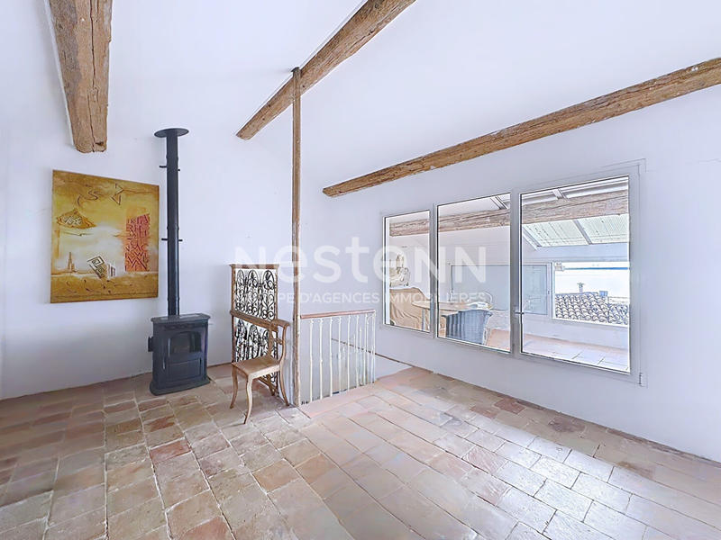 Maison - 215 m² - 7 pièces