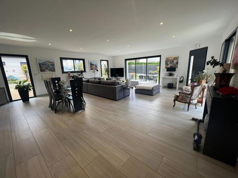 Maison - 142 m² - 4 pièces