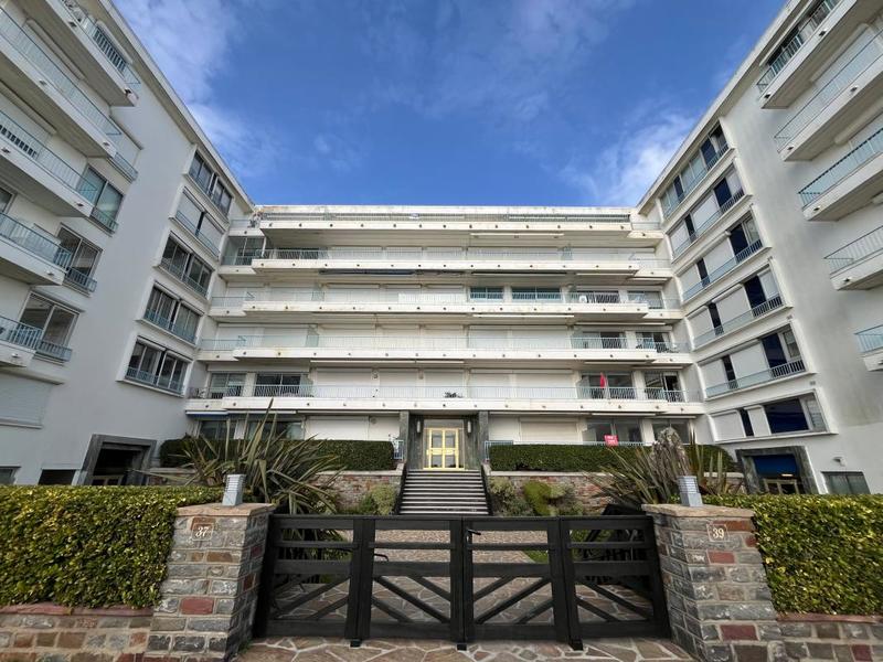 Appartement - 10 m² - 2 pièces