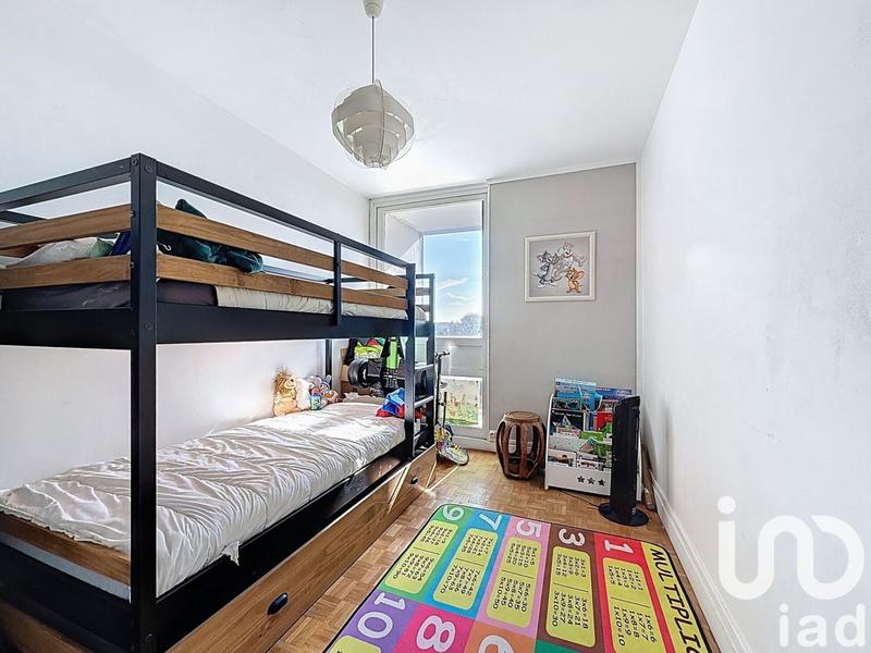 Appartement - 92 m² - 5 pièces