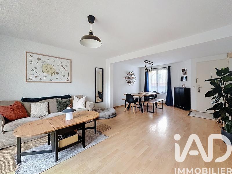 Maison - 91 m² - 5 pièces