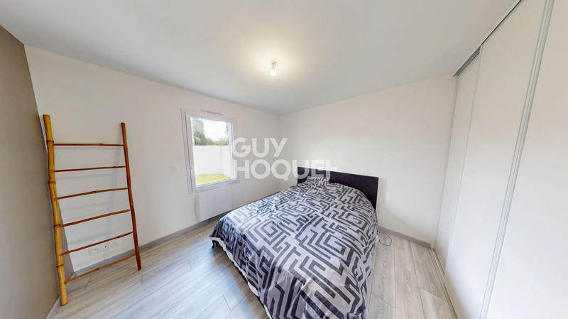 Maison - 92 m² - 5 pièces