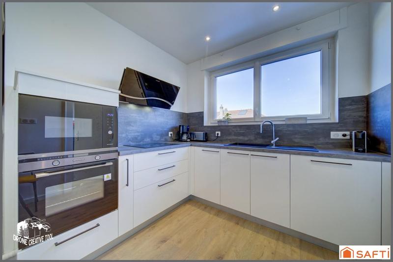 Appartement - 145 m² - 6 pièces