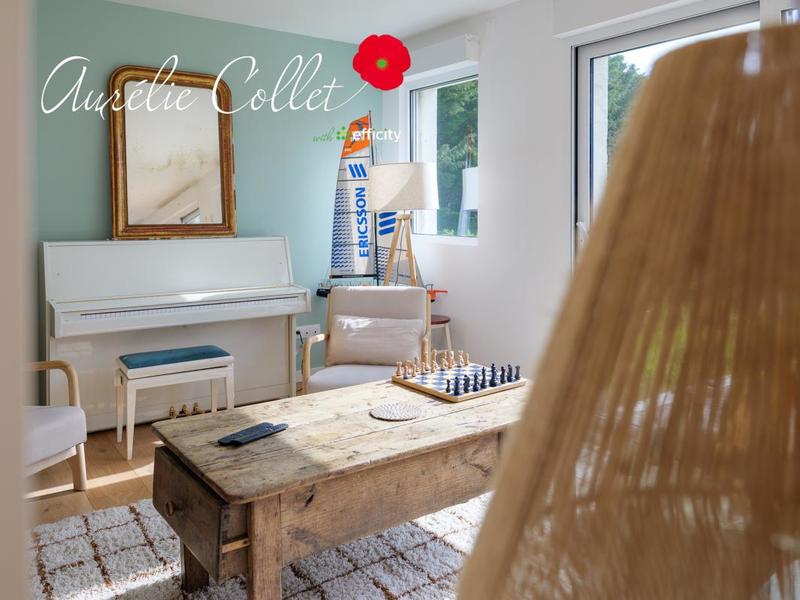 Villa - 240 m² - 9 pièces