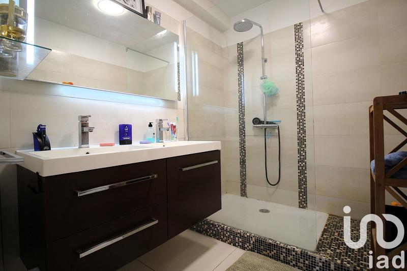 Appartement - 83 m² - 4 pièces