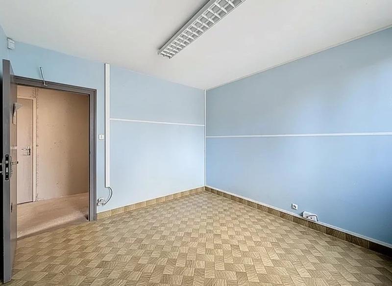 Bureau - 160 m² - 1 pièce