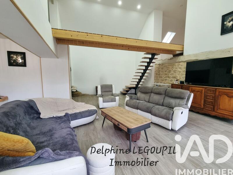 Maison de campagne - 256 m² - 8 pièces