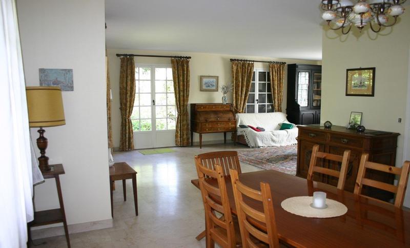 Villa - 188 m² - 8 pièces