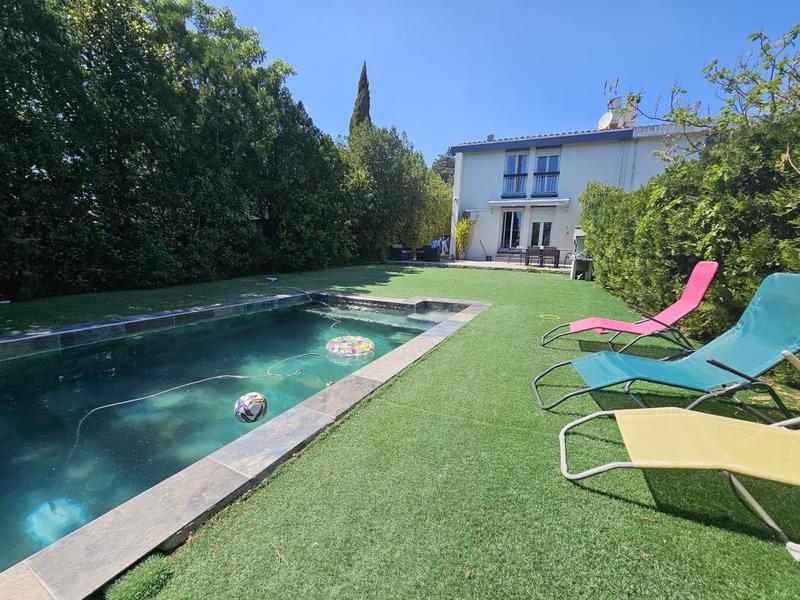 Maison - 128 m² - 5 pièces