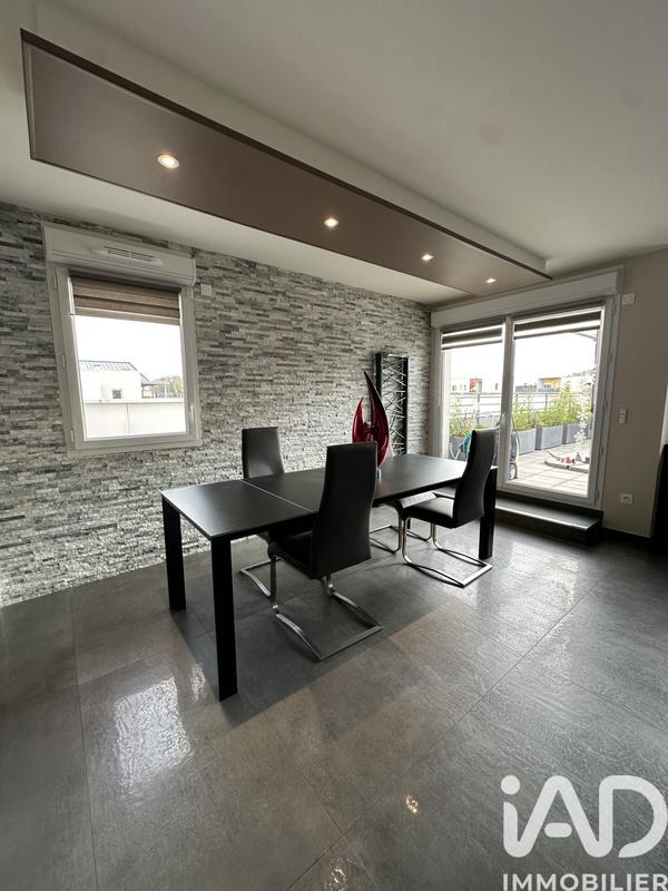 Appartement - 122 m² - 4 pièces