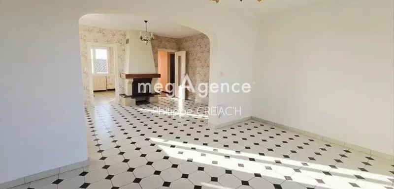 Maison - 104 m² - 6 pièces