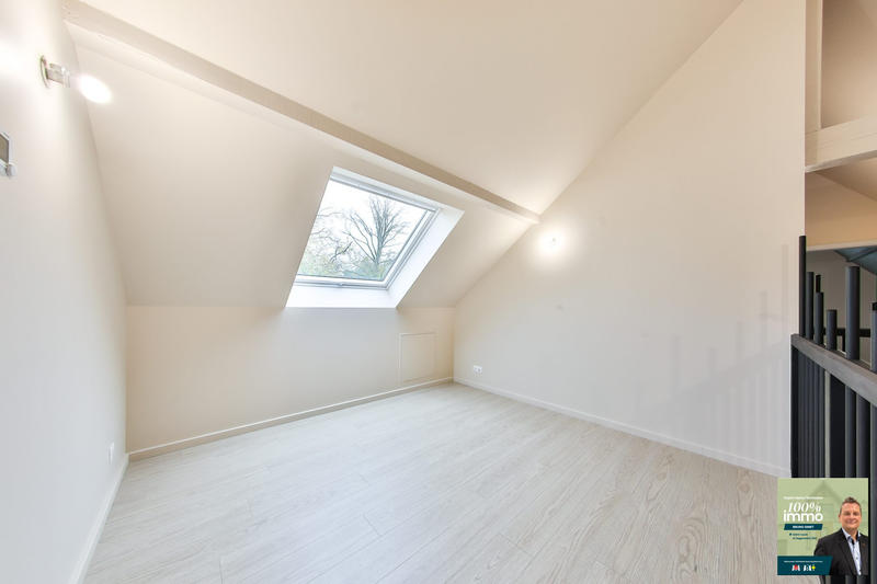 Maison - 179 m² - 6 pièces