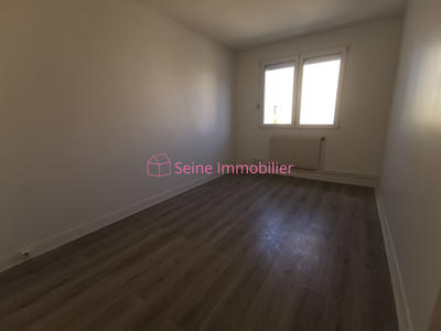 Immeuble - 170 m² - 8 pièces