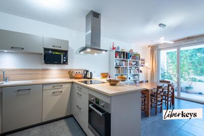 Appartement - 75 m² - 3 pièces