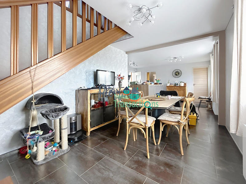 Maison - 109 m² - 5 pièces