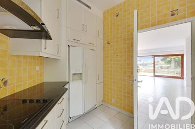 Appartement - 102 m² - 4 pièces