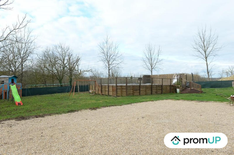 Maison contemporaine - 224 m² - 10 pièces