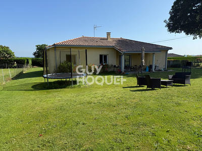 Maison - 94 m² - 6 pièces