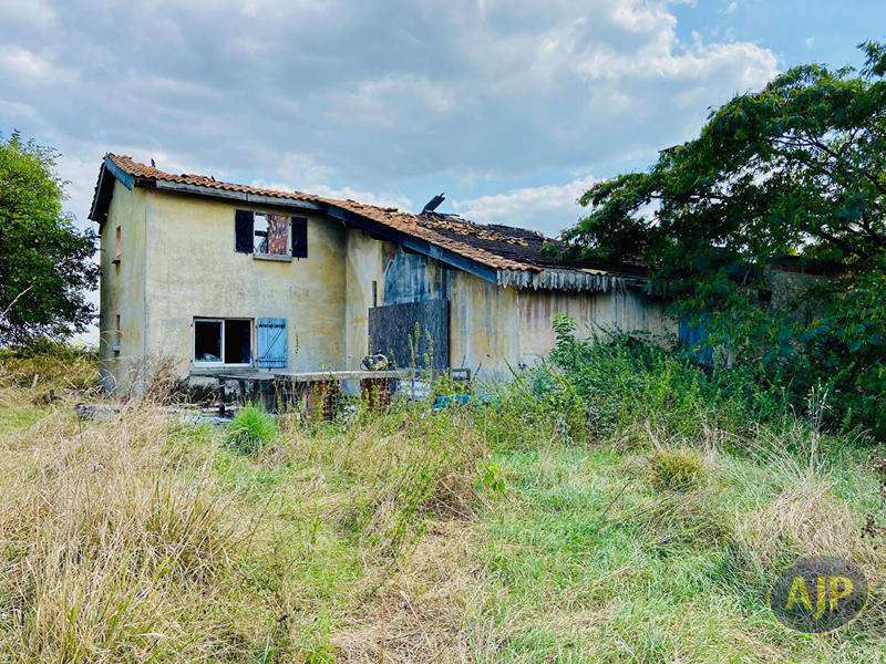 Maison - 217 m² - 7 pièces