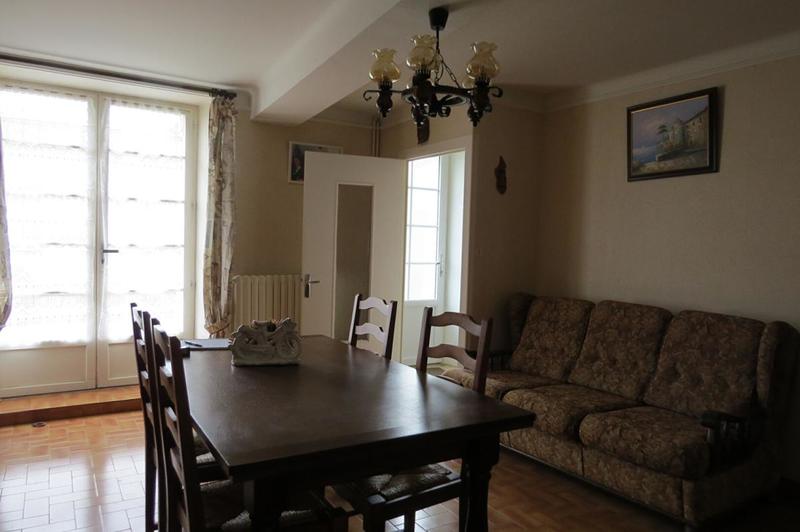 Corps de ferme - 110 m² - 6 pièces