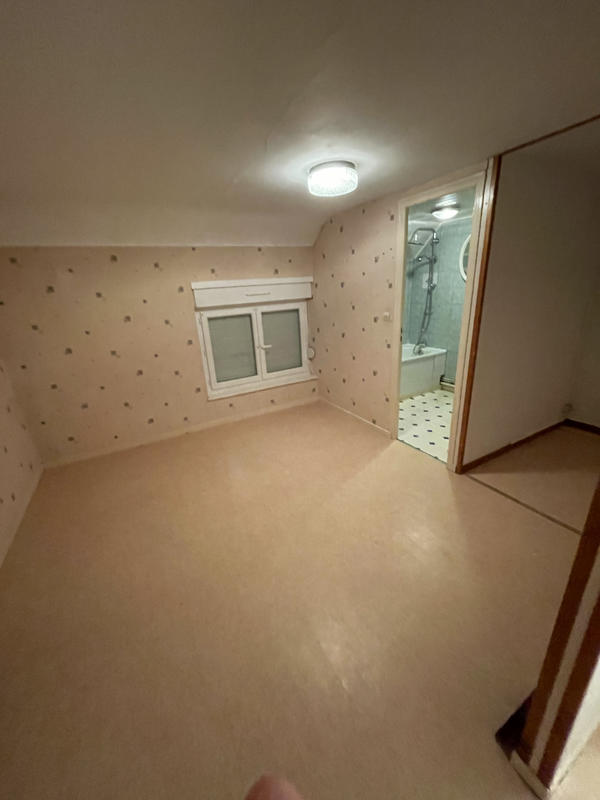 Maison - 190 m² - 10 pièces