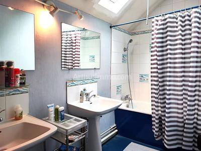 Maison - 146 m² - 8 pièces