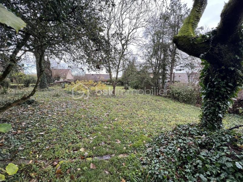 Terrain constructible - 477 m²