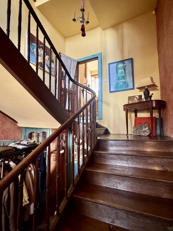 Maison - 408 m² - 7 pièces