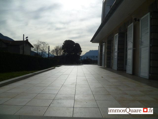 Maison - 152 m² - 6 pièces