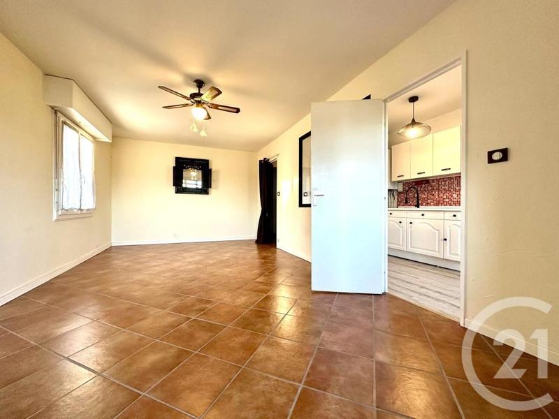 Appartement - 89 m² - 4 pièces