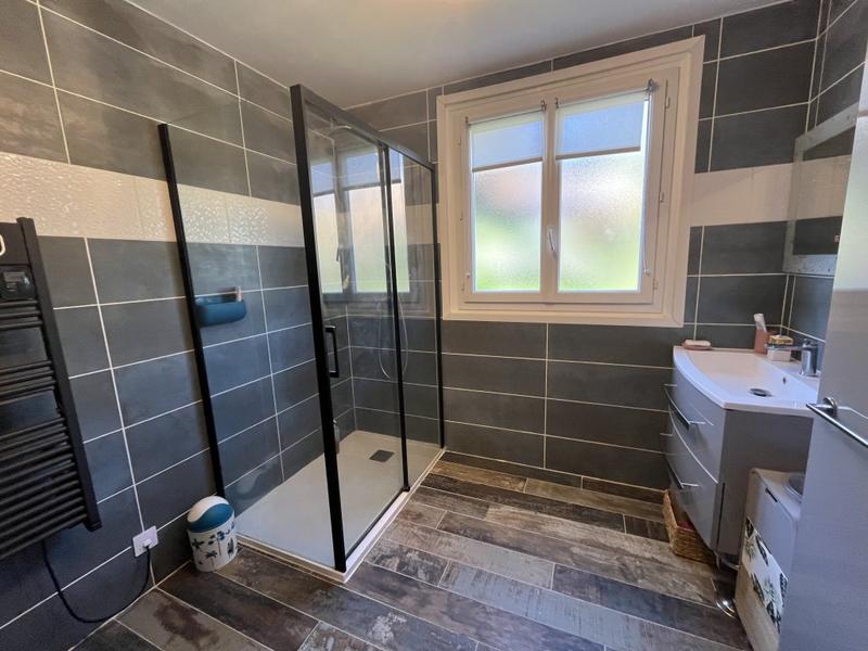 Villa - 196 m² - 6 pièces