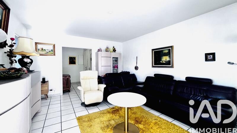 Appartement - 64 m² - 2 pièces