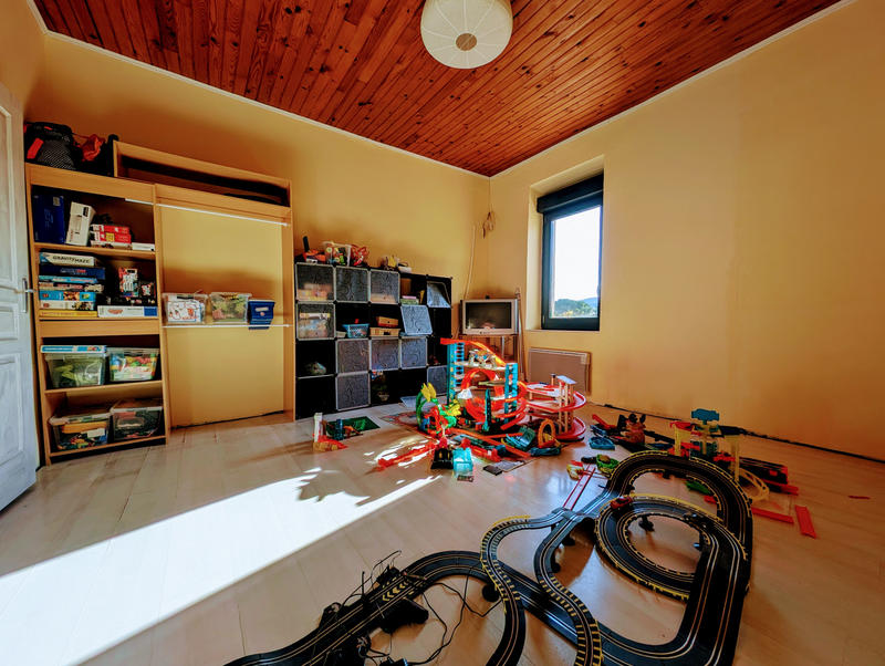 Maison - 219 m² - 6 pièces