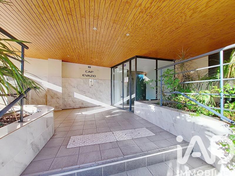 Appartement - 81 m² - 4 pièces