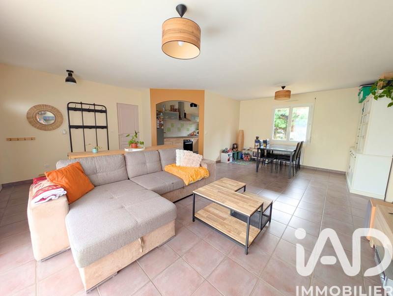 Maison - 96 m² - 5 pièces