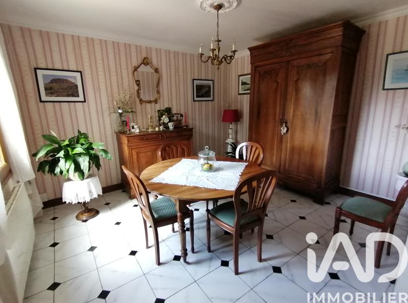 Maison - 102 m² - 6 pièces