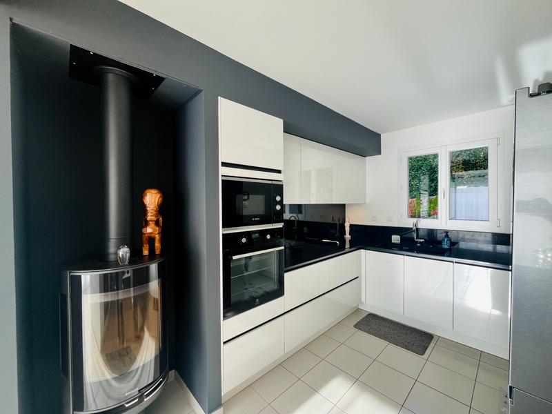 Maison - 108 m² - 6 pièces