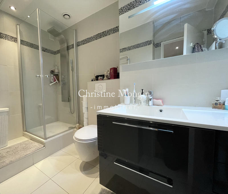 Appartement - 88 m² - 4 pièces