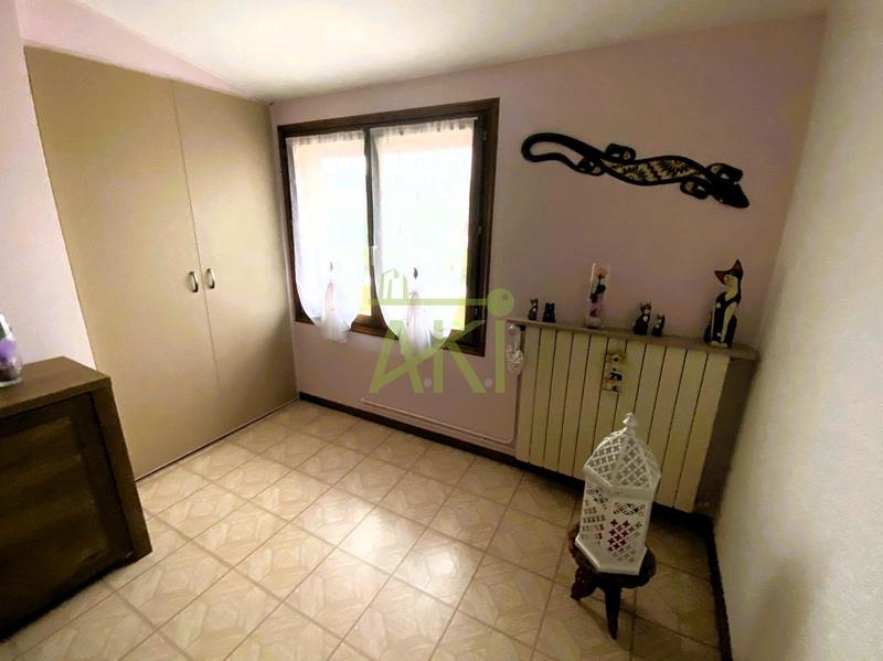 Maison - 143 m² - 5 pièces